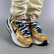 Nike Vaporwaffle Sacai Sesame Blue Void